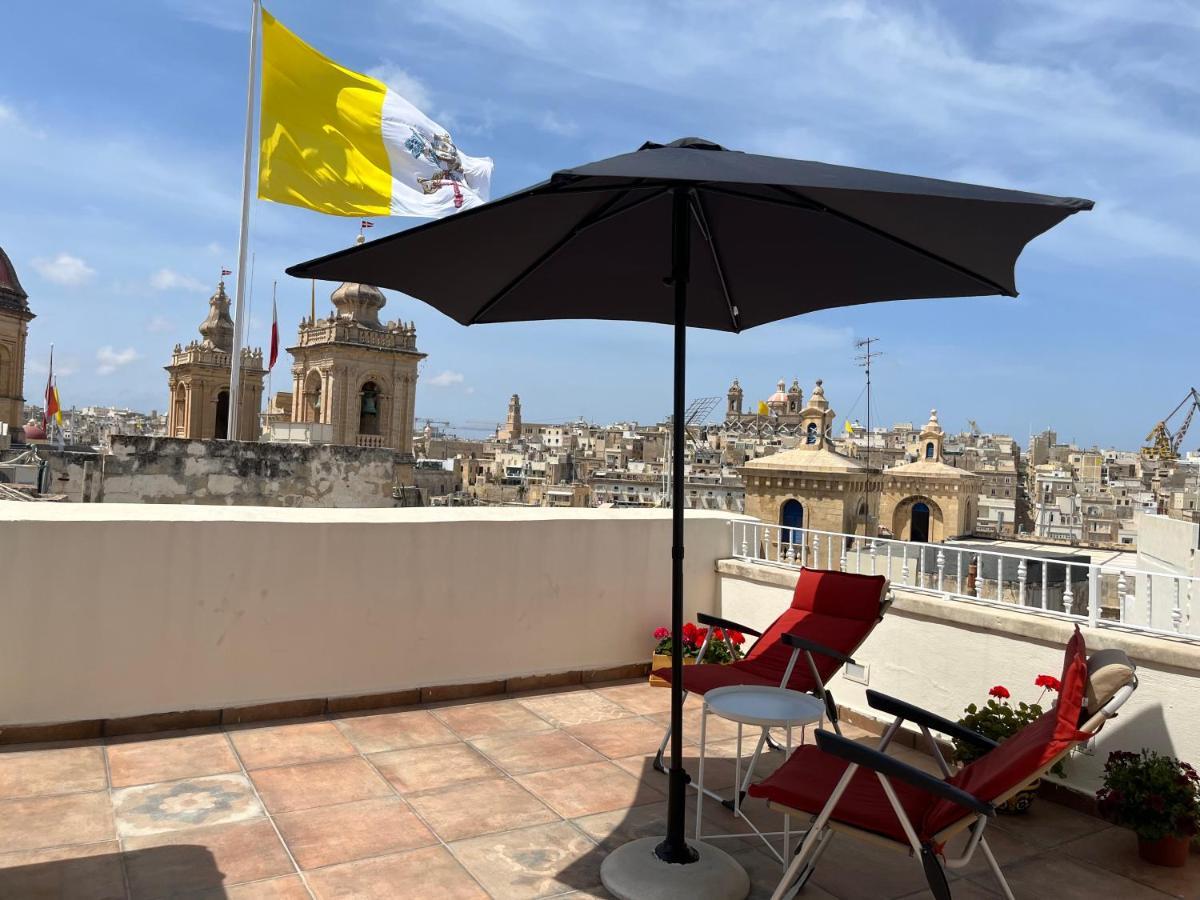 The Knight - Heritage & Art Home At Birgu Square Екстериор снимка